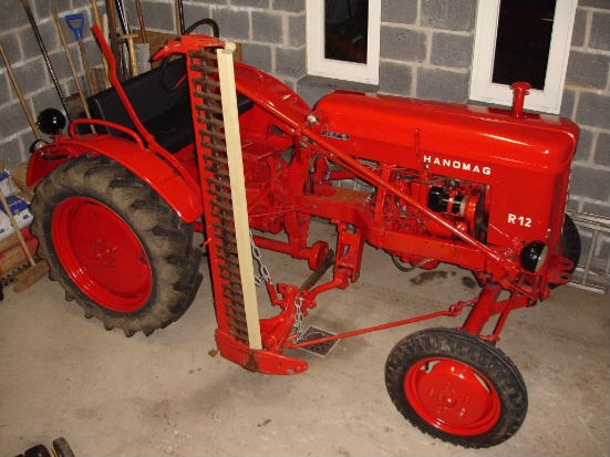 Hanomag R 12